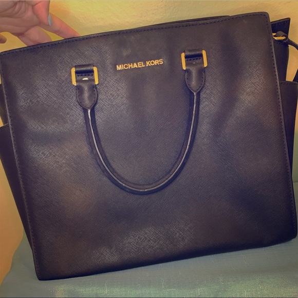 Michael Kors Large Black Selma Bag - Picture 1 of 8